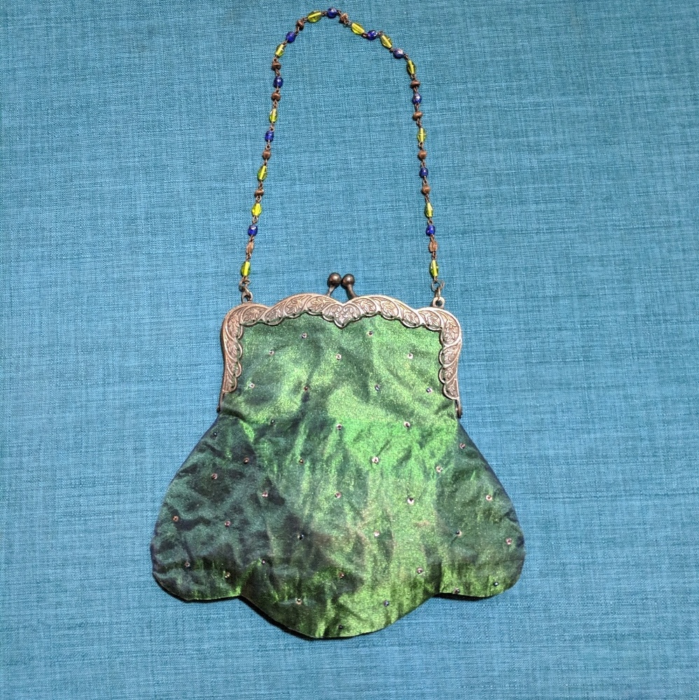 Vintage Green Satin Beaded Snap Closure Purse - Picture 3 of 5
